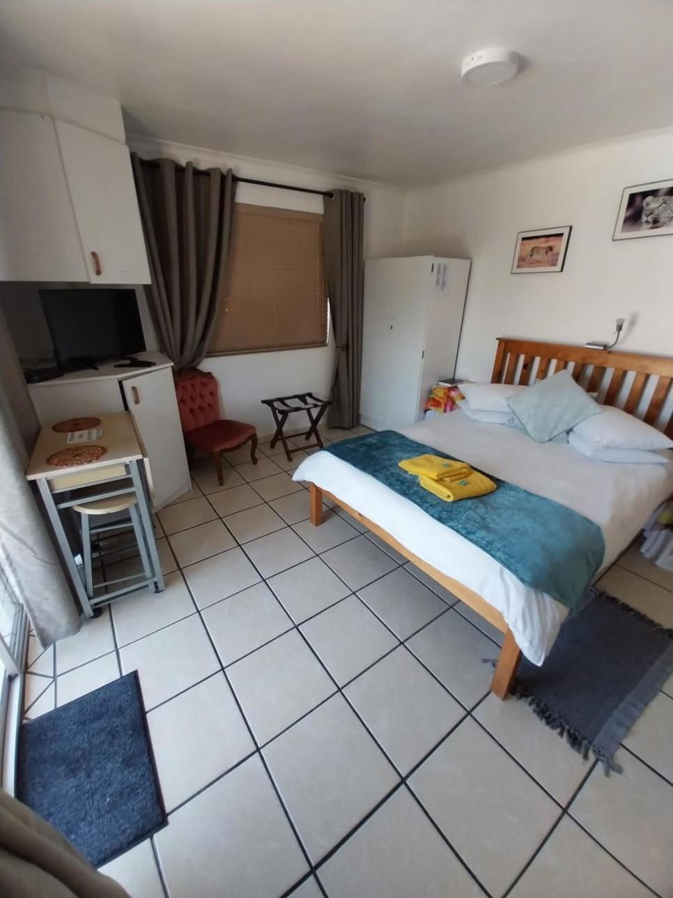 De Helling Self Catering Bed & Breakfast Brackenfell Exterior foto