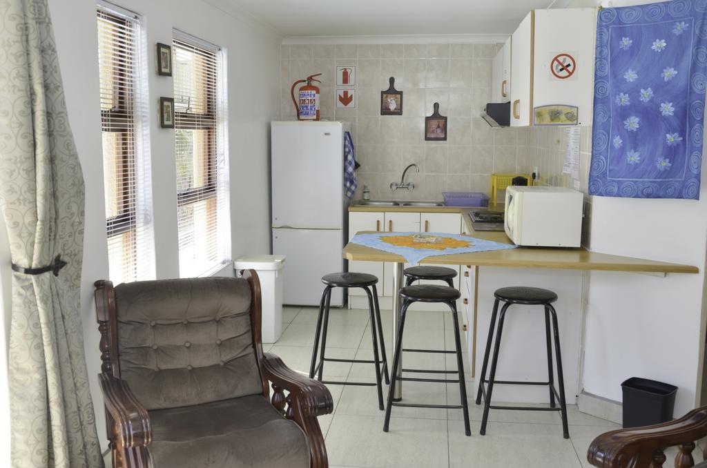 De Helling Self Catering Bed & Breakfast Brackenfell Exterior foto